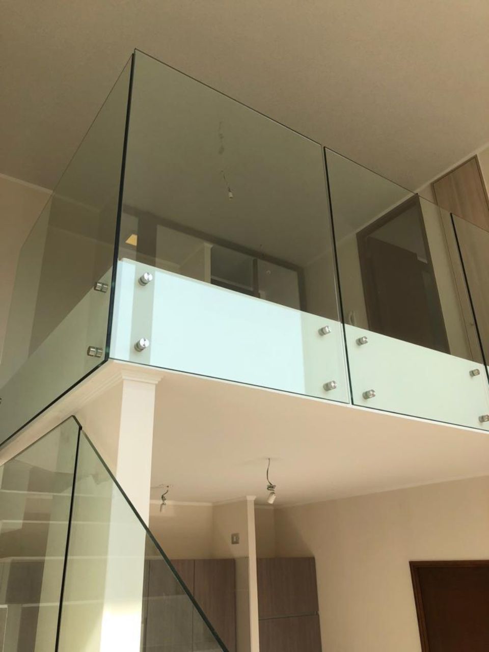 Escaleras y Barandas